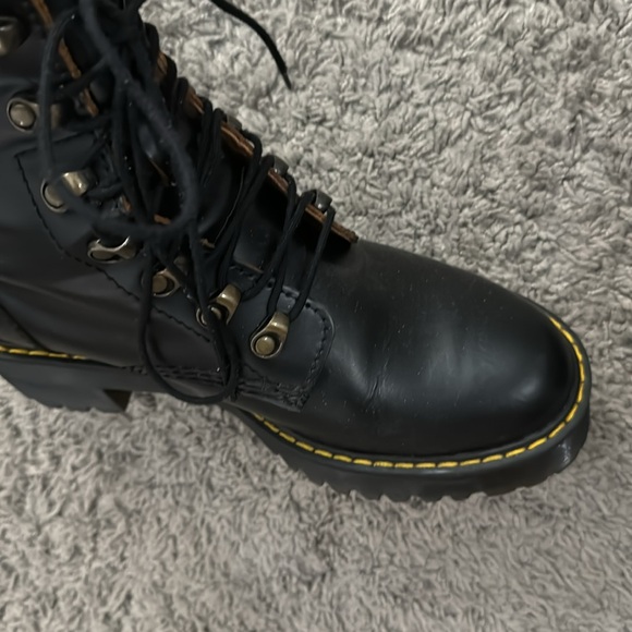 DR MARTENS LEONA PLATFORM BOOTS - Picture 6 of 7